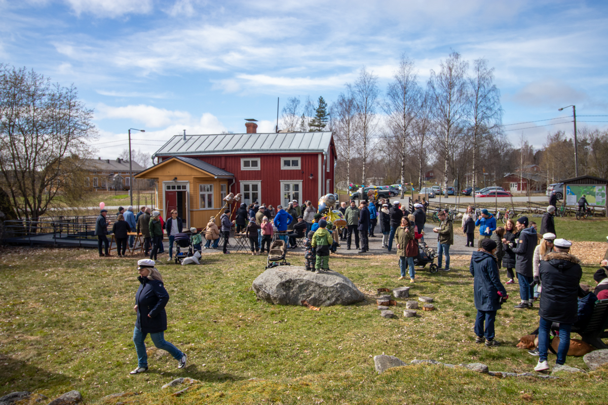 Första maj fest vid hembygdsmuseet. Bild: Niklas Falk. 